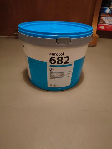 Eurocol 682 tegellijm Nieuwe emmer 14 kg  beschikbaar voor biedingen