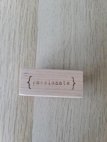 Unity Stamp Christy Tomlinson Wood Stamp Passionate beschikbaar voor biedingen