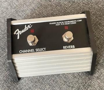 Fender 2-button Channel/Reverb foot switch beschikbaar voor biedingen