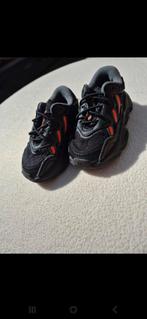 Adidas kids Ozweego, Kinderen en Baby's, Kinderkleding | Schoenen en Sokken, Ophalen of Verzenden, Zo goed als nieuw, Schoenen