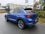Volkswagen T-Roc 2.0 TSI 4Motion 190PK DSG 3x R-Line•Pano, Gebruikt, Euro 6, 1984 cc, Blauw