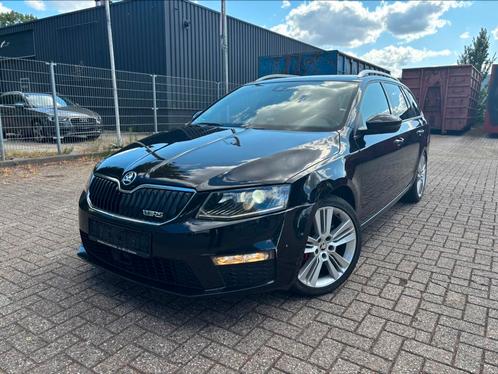 Skoda Octavia RS 2.0TSI Dsg Keyless Acc Led Camera Stoelv, Auto diversen, Schadeauto's, Automaat, Benzine, Stationwagon, Zwart