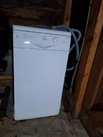 Compacte afwasmachine Indesit, Minder dan 75 liter, Ophalen, Gebruikt, Zonder vriesvak