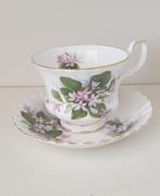 Royal Albert kop en schotel, Antiek en Kunst, Ophalen of Verzenden