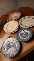 Gratis ophalen servies  (alles in 1 keer meenemen!), Antiek en Kunst, Antiek | Servies compleet, Ophalen