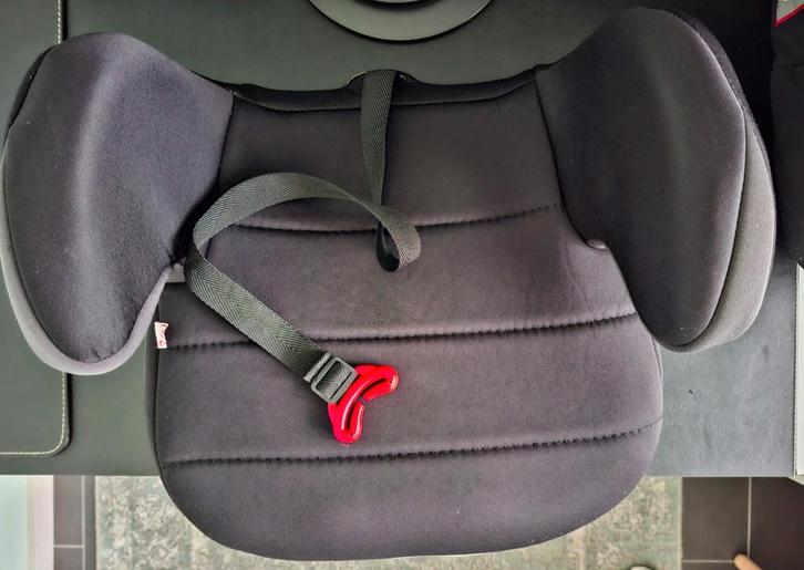 Zitverhoger met Isofix bevestiging, Kinderen en Baby's, Autostoeltjes, Zo goed als nieuw, Overige merken, 22 t/m 36 kg, Isofix