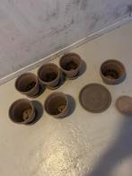 Diverse bloempotten met schotels voor binnen en buiten., Tuin en Terras, Bloempotten, Gebruikt, Rond, Binnen, Ophalen of Verzenden