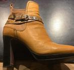 Dames enkellaarsjes Floris van Bommel. Maat  40, Ophalen of Verzenden, Zo goed als nieuw, Geel