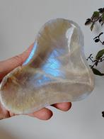 Maansteen schaaltje met blauwe flash