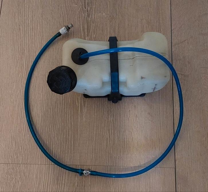 Leeg tankje voor diverse toepassingen, Hobby en Vrije tijd, Modelbouw | Overige, Gebruikt, Ophalen of Verzenden