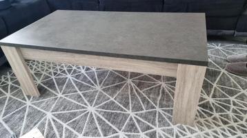 Zeer Nette SALONTAFEL met Natuursteen Uitzicht Tafelblad beschikbaar voor biedingen