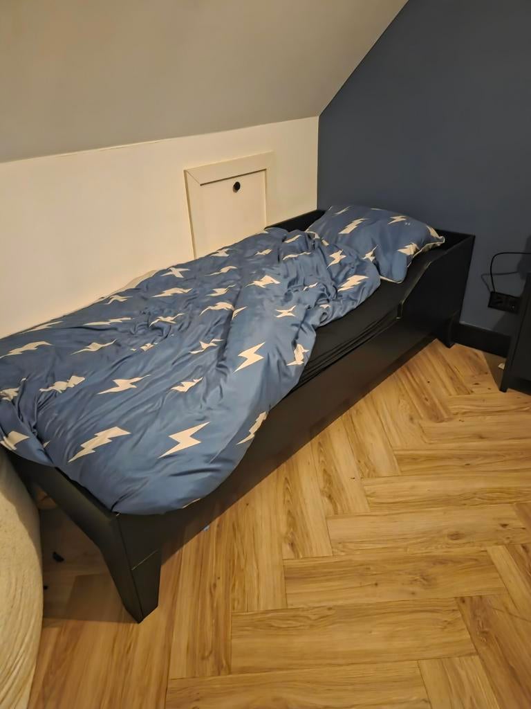 Woood bed dian zwart  90x200 cm, 90 cm, Eenpersoons, Zwart, Ophalen of Verzenden