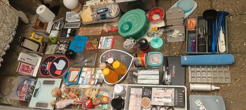 Hele grote doos vol spullen voor bv rommelmarkt zeker 100 st, Diversen, Rommelmarktspullen, Zo goed als nieuw, Ophalen