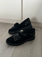 Loafers of instappers met studs, Ophalen of Verzenden, Zo goed als nieuw, Instappers, Zwart