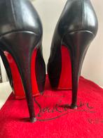 Christian Louboutin hakken, maat 37, Pumps, Zwart, Ophalen of Verzenden, Gedragen