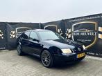 Volkswagen Bora 2.3 V5 Highline Automaat, Schuif/kantel dak, Gebruikt, Blauw, Bedrijf, 650 kg