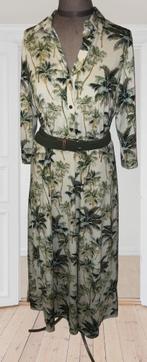 Jurk K-Design xl, K-design, Maat 46/48 (XL) of groter, Zo goed als nieuw, Onder de knie