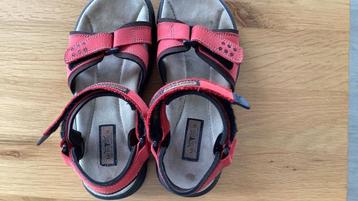 Montrex sandalen beschikbaar voor biedingen