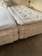 Hästens bedden 2 x 1.05x2.10, Ophalen, Crème, Gebruikt, 210 cm