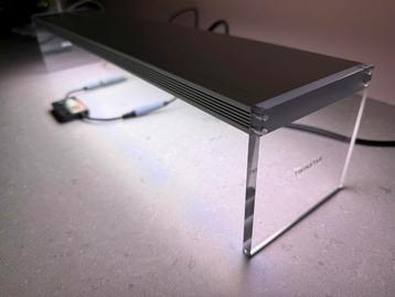 Twinstar 600 EC III aquarium verlichting 60 cm beschikbaar voor biedingen