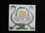 art nouveau tegel, Antiek en Kunst, Antiek | Wandborden en Tegels, Ophalen of Verzenden