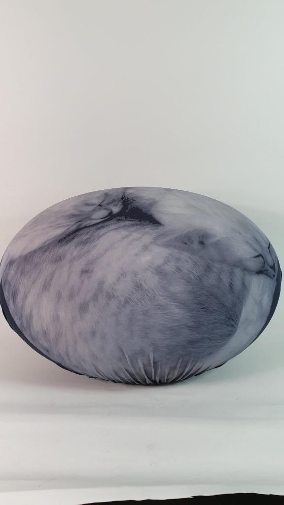 Tato Cerruti Baleri design pouf, poef, kittens blauw. S32, Huis en Inrichting, Banken | Voetenbanken en Poefen, Gebruikt, 125 cm of meer