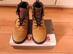 Veiligheidsschoenen mt. 41 Nieuwstaat. Zandkleur, Beige, Ophalen of Verzenden, Zo goed als nieuw, Werkschoenen