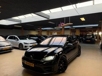 Volkswagen Golf 2.0 TSI R 4Motion Alle Opties Pano Airco Lan beschikbaar voor biedingen