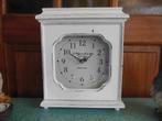 Brocante tafel klok, Huis en Inrichting, Woonaccessoires | Klokken, Ophalen of Verzenden, Zo goed als nieuw, Analoog, Wekker of Tafelklok