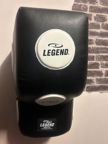 "Legend Sports" bokszak voor aan de muur, nieuw beschikbaar voor biedingen