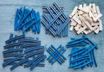 Lego trein 12 Volt blauwe rails met kruispunt en bielzen., Kinderen en Baby's, Speelgoed | Duplo en Lego, Ophalen of Verzenden