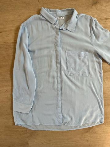 Lichtblauwe Pull&Bear blouse, maat L beschikbaar voor biedingen