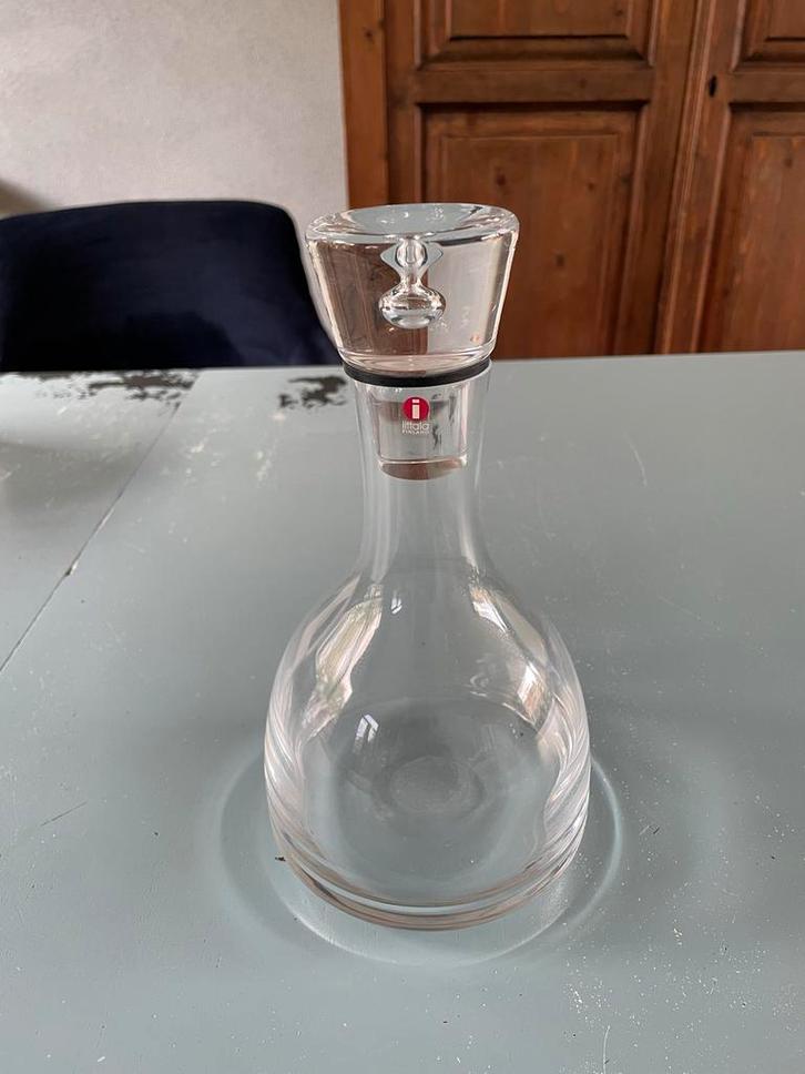 Tapio - Iittala Karaf, Huis en Inrichting, Woonaccessoires | Vazen, Zo goed als nieuw, Wit, Minder dan 50 cm, Glas, Ophalen of Verzenden