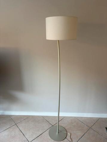 Stijlvolle staande lamp - zilver & crème beschikbaar voor biedingen