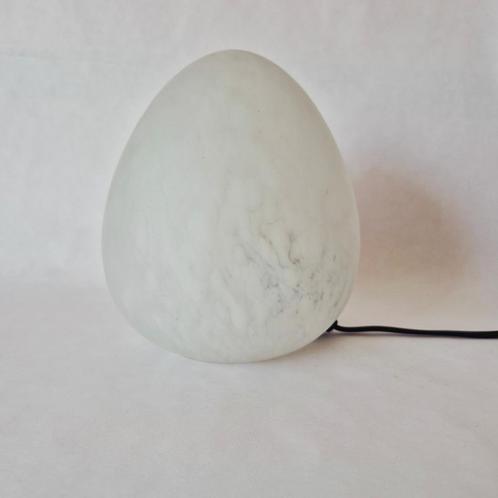 Tafellamp W.L.P. in eivorm | Vintage glazen lamp, Huis en Inrichting, Lampen | Tafellampen, Gebruikt, Minder dan 50 cm, Glas, Verzenden