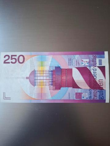 250 Gulden 1985 (Vuurtoren) in een bijzonder mooie kwaliteit beschikbaar voor biedingen