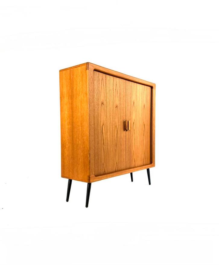 Vintage teakhouten highboard, Silkenborg Møbelfabrik ‘80, Huis en Inrichting, Kasten | Wandmeubels, Zo goed als nieuw, 100 tot 150 cm