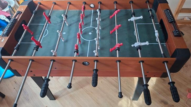 Voetbaltafel met meerdere spelmogelijkheden, Kinderen en Baby's, Speelgoed | Voetbaltafels, Gebruikt, Ophalen
