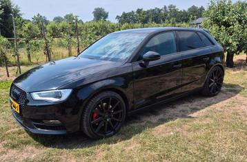 Audi A3 1.8 Tfsi 132KW Sportback AUT 2013 Zwart beschikbaar voor biedingen