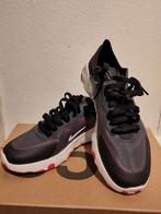 Nike Renew Lucent black/white-universityred maat 42, Zwart, Nike, Nieuw, Ophalen of Verzenden