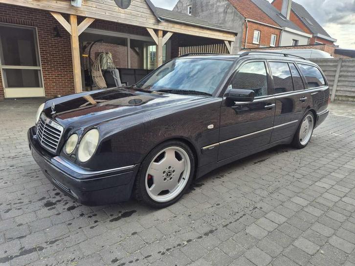 1997 Mercedes-Benz E55 AMG V8 Oldtimer, Auto's, Oldtimers, Bedrijf, Mercedes-Benz, Overige brandstoffen, Overige carrosserieën