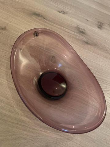 Vintage Glazen Schaal - Paars beschikbaar voor biedingen