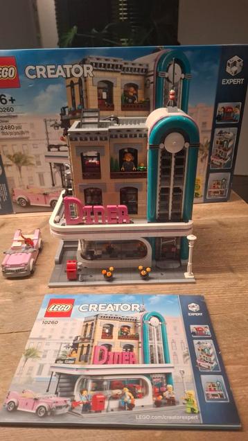 LEGO 10260 Downtown Diner - Compleet met doos beschikbaar voor biedingen