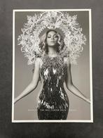 Beyoncé Mrs Carter Tourbook - Official Merchandise, Ophalen of Verzenden, Nieuw, Artiest