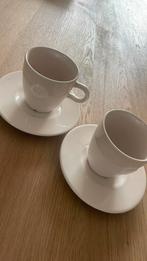 Cappuccino mokken met schotel Douwe Egberts, Huis en Inrichting, Keuken | Servies, Ophalen of Verzenden, Zo goed als nieuw, Overige stijlen