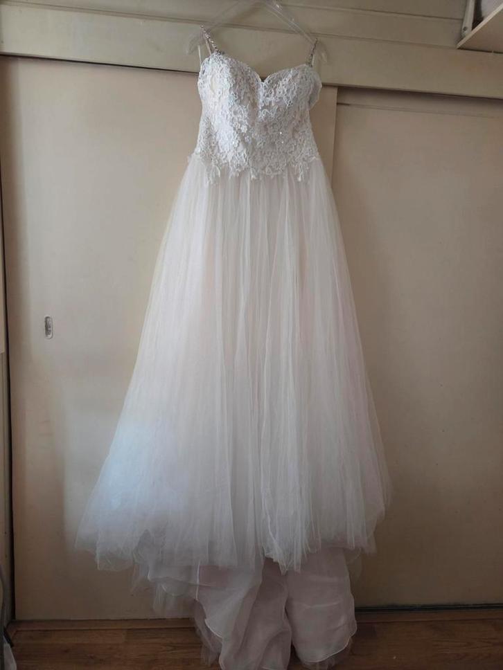 Modeca trouwjurk, Kleding | Dames, Trouwkleding en Trouwaccessoires, Gedragen, Trouwjurk, Wit, Ophalen of Verzenden