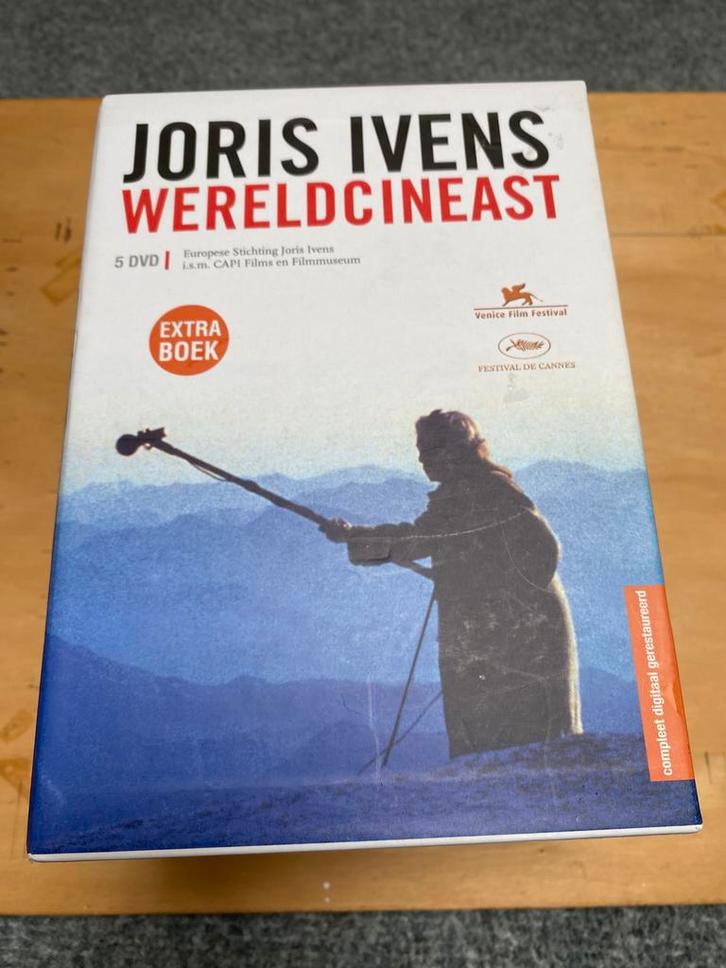 Joris Ivens wereldcineast boxset ( 5 x dvd en 1 x boek ), Cd's en Dvd's, Dvd's | Filmhuis, Zo goed als nieuw, Overige gebieden