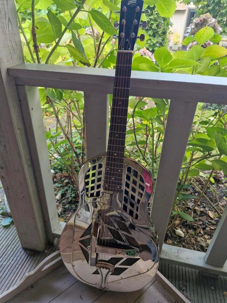 Recording King RM 991 resonator tri-cone, Muziek en Instrumenten, Snaarinstrumenten | Gitaren | Akoestisch, Zo goed als nieuw