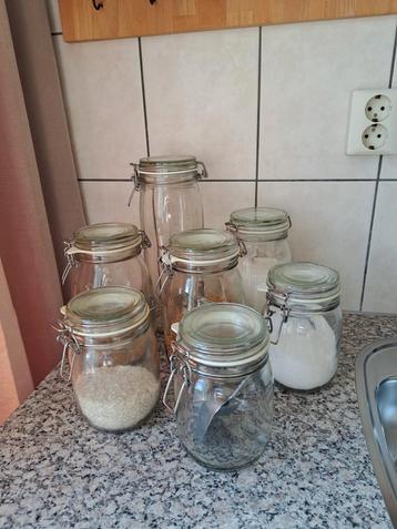 7 weckglazen / weckpotten met klemdeksel van Ikea beschikbaar voor biedingen