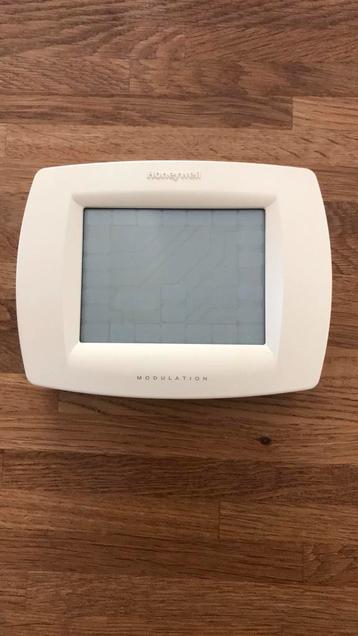 Honeywell Chronotherm Touch Modulation beschikbaar voor biedingen